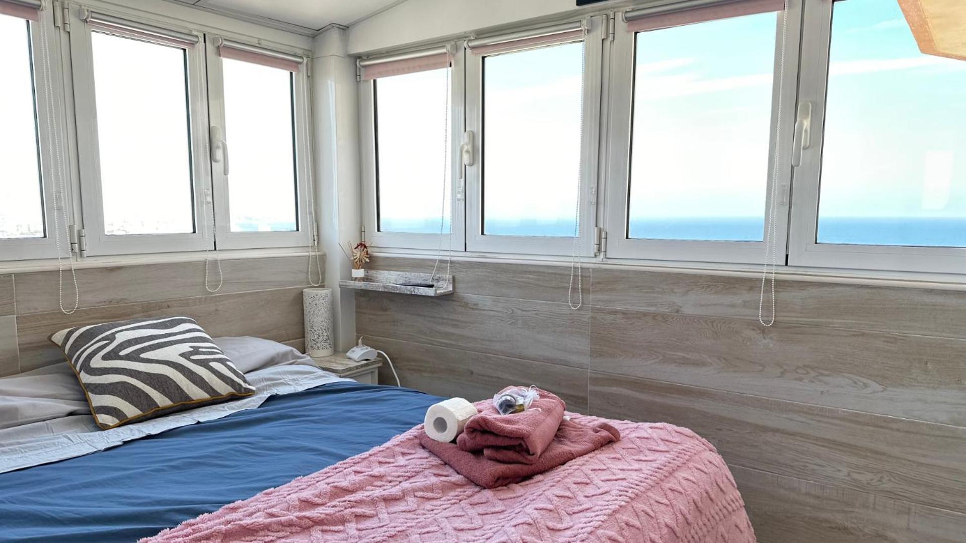 Atico A 50M Del Mar. Parking Gratis. A/C Apartamento El Campello Exterior foto
